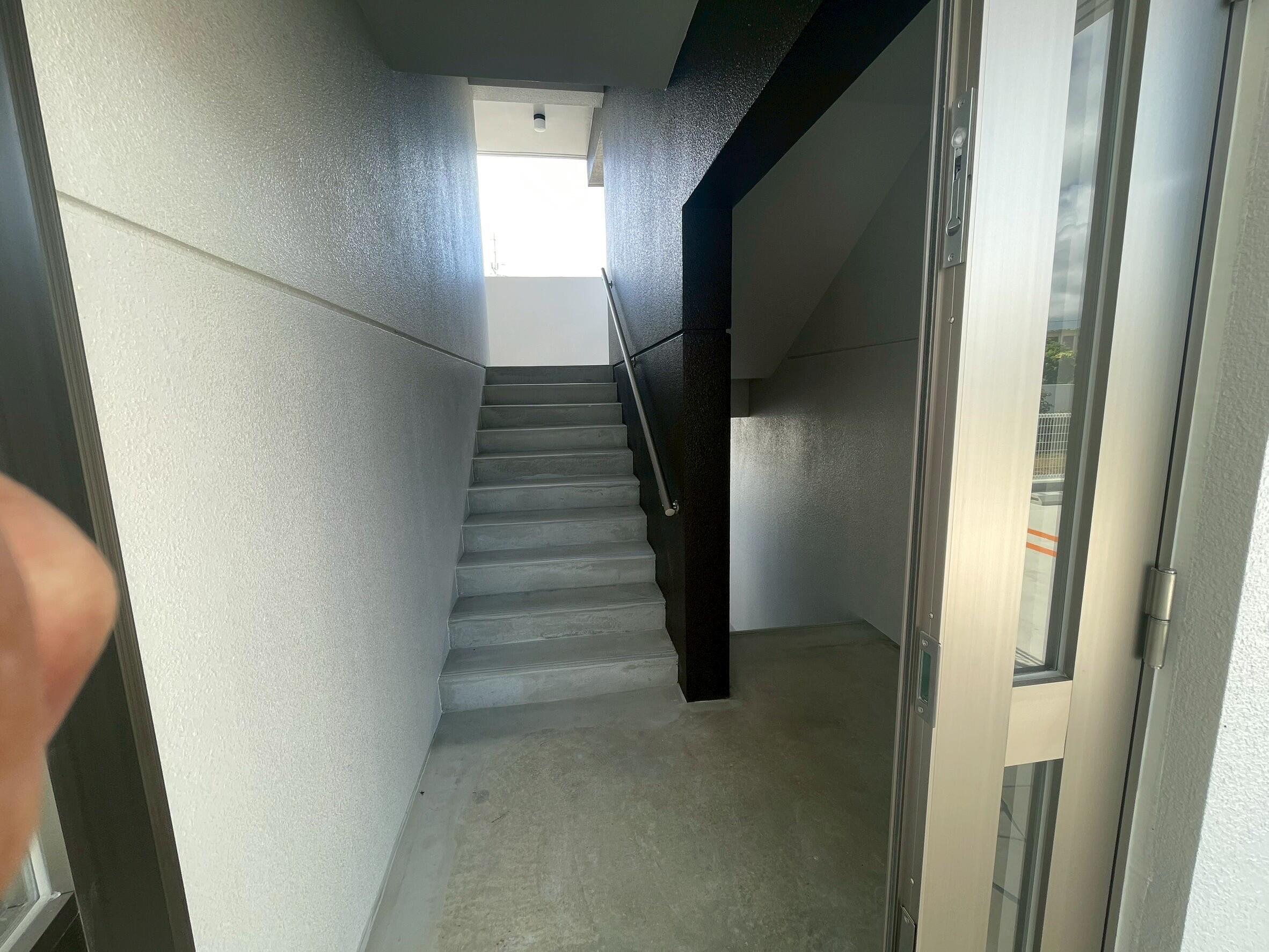 エントランス内