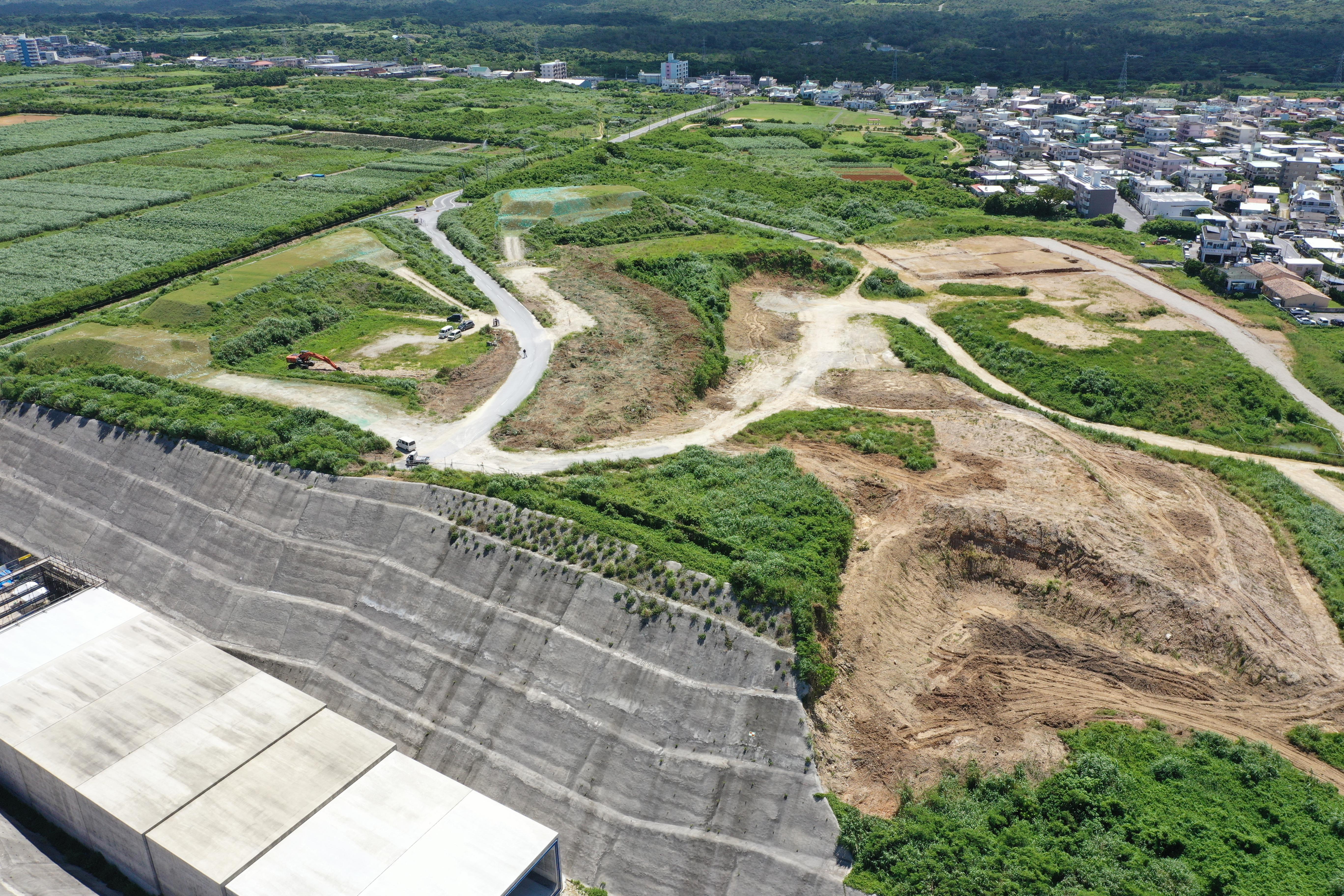 読谷村飛行場跡地「大木地区」崖地対策工事